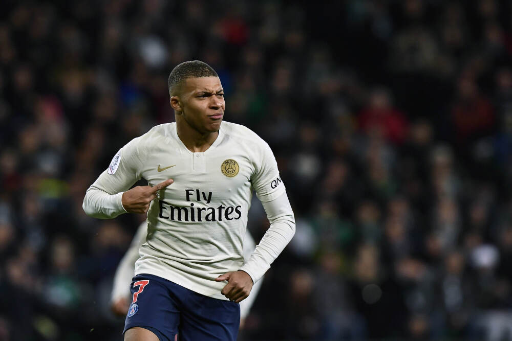 疯狂一夜! 塔图姆赛季提前报销, 库里缺席G5, 联盟欲扩军至32队